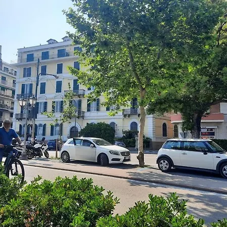 Dimora Dolce - Attico Sul Mare Appartamento Sanremo
