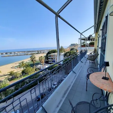 Dimora Dolce - Attico Sul Mare Sanremo
