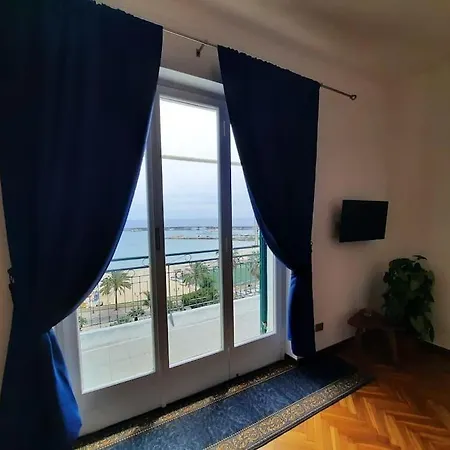 Dimora Dolce - Attico Sul Mare Appartamento *