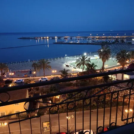 Apartamento Dimora Dolce - Attico Sul Mare San Remo